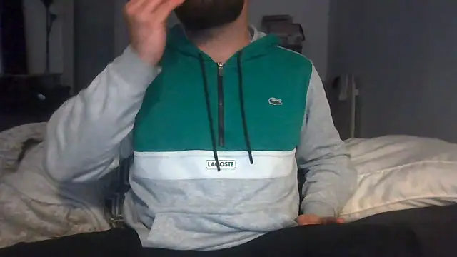 Snapshot of Zer_oki chatting on 10/10/25, 09:58 Zer oki online show from 10/10/25, 09:58