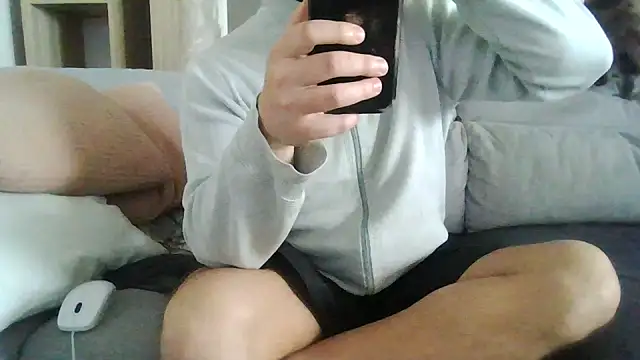 Zer oki online show from 03/18/26, 10:18