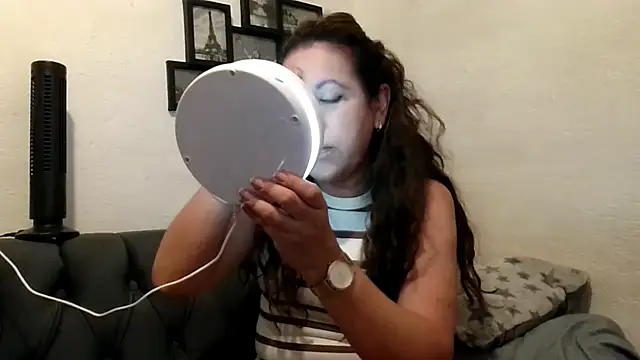 MirandaLatinaLovely online show from 04/04/26, 04:59