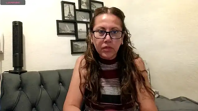 Snapshot of MirandaLatinaLovely chatting on 05/02/26, 06:02 MirandaLatinaLovely online show from 05/02/26, 06:02