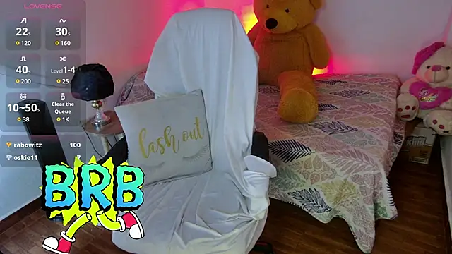 Snapshot of onissm chatting on 03/08/25, 09:08 onissm online show from 03/08/25, 09:08