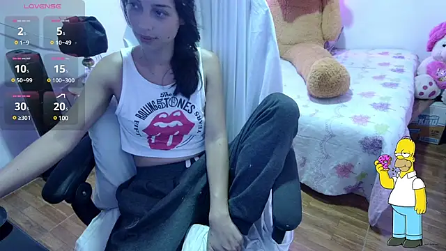 Snapshot of onissm chatting on 03/11/25, 02:40 onissm online show from 03/11/25, 02:40