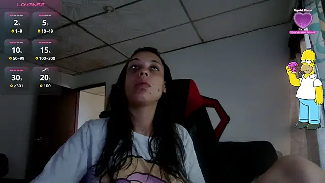 Snapshot of onissm chatting on 11/04/25, 10:31 onissm online show from 11/04/25, 10:31