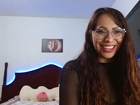 AloLovely  online show from 04/28/26, 02:27