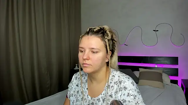 Snapshot of Jenny_Jimmy chatting on 10/30/25, 01:07 Jenny Jimmy online show from 10/30/25, 01:07