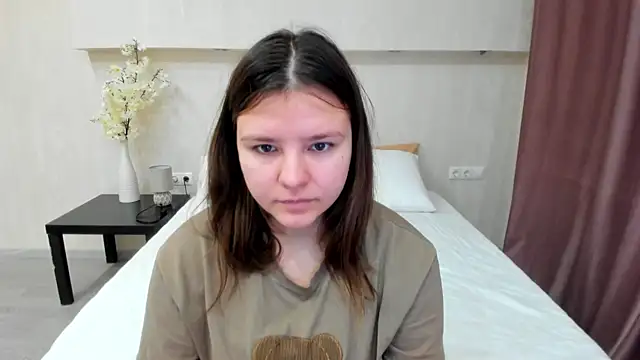 Snapshot of Jenny_Jimmy chatting on 12/15/25, 01:10 Jenny Jimmy online show from 12/15/25, 01:10