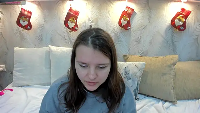 Jenny Jimmy online show from 12/22/25, 09:17