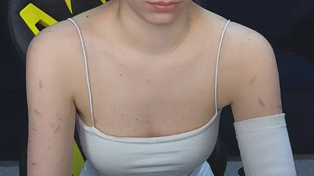 BettyCarter07 online show from 03/01/25, 07:08