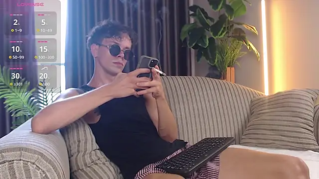 Snapshot of William_Henry_ chatting on 07/02/26, 05:46 William Henry online show from 07/02/26, 05:46