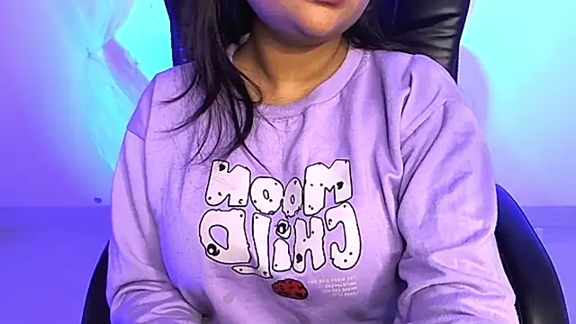Snapshot of Kannu- chatting on 02/17/25, 05:04 Kannu- online show from 02/17/25, 05:04