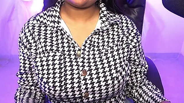 Snapshot of Kannu- chatting on 03/03/25, 08:38 Kannu- online show from 03/03/25, 08:38