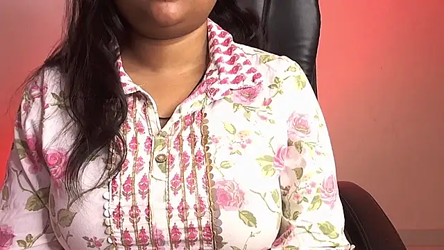 Snapshot of Kannu- chatting on 10/03/25, 04:31 Kannu- online show from 10/03/25, 04:31