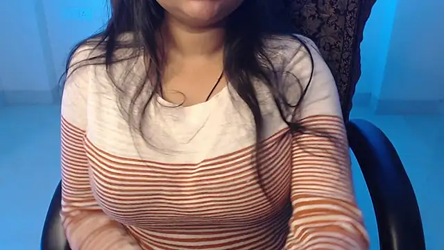 Snapshot of Kannu- chatting on 12/18/25, 05:57 Kannu- online show from 12/18/25, 05:57