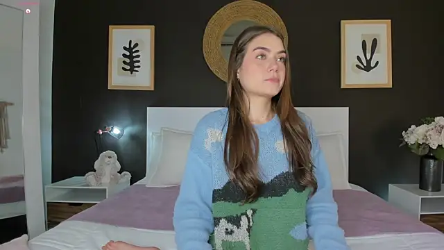 AlannaRussell  online show from 02/04/26, 08:03