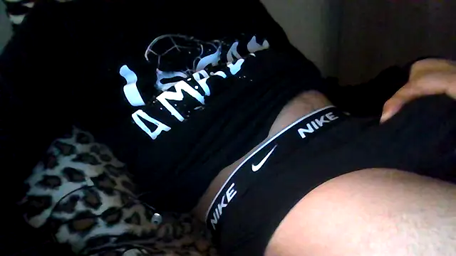 tommyboyteen online show from 02/04/25, 07:22