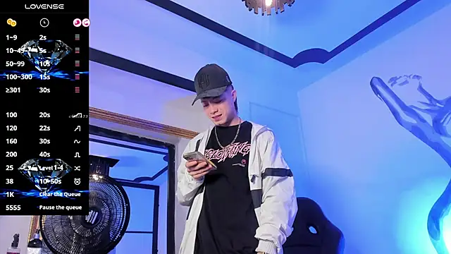 marcuscollins1  online show from 09/10/25, 12:38