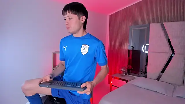 marcuscollins1  online show from 01/14/26, 12:55