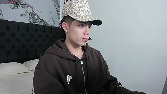 Snapshot of marcuscollins1_ chatting on 03/22/26, 12:30 marcuscollins1 online show from 03/22/26, 12:30