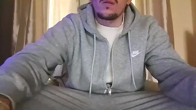 Snapshot of giumy91 chatting on 03/07/26, 12:35 giumy91 online show from 03/07/26, 12:35