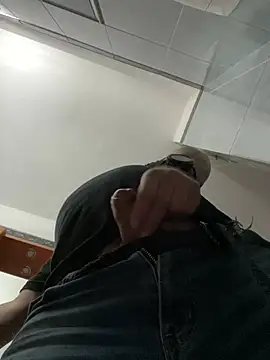 Snapshot of fuocovivo4 chatting on 02/08/25, 02:38 fuocovivo4 online show from 02/08/25, 02:38