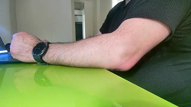 Snapshot of fuocovivo4 chatting on 03/05/25, 09:15 fuocovivo4 online show from 03/05/25, 09:15