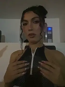 allicemackenzie online show from 09/20/25, 02:12