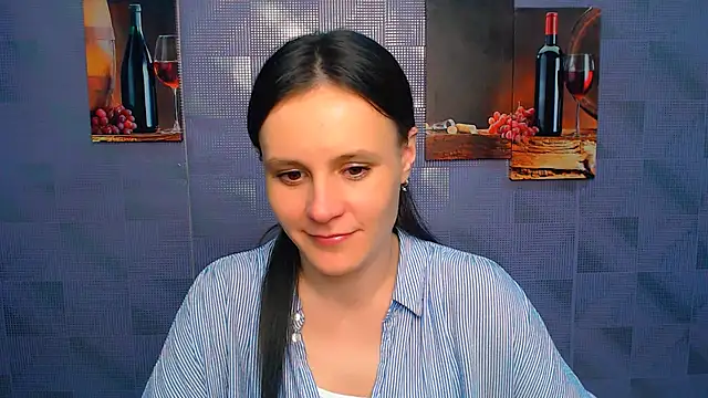 ValeriaHeart  online show from 03/07/25, 04:44