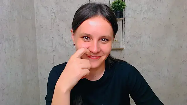 ValeriaHeart  online show from 03/10/25, 04:25