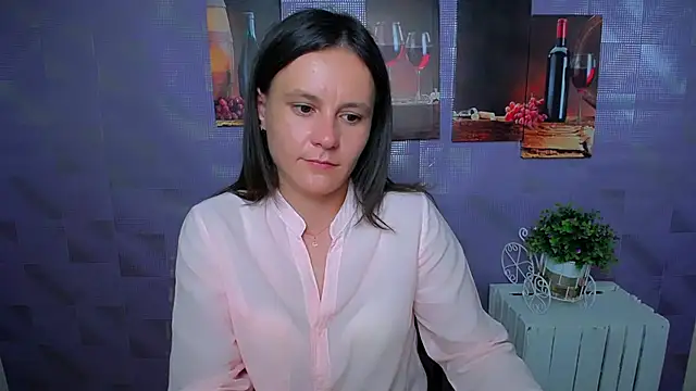 ValeriaHeart  online show from 09/11/25, 01:44