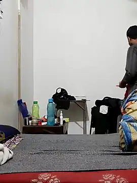 Snapshot of Hot_funky_boy chatting on 02/14/25, 01:08 Hot funky boy online show from 02/14/25, 01:08