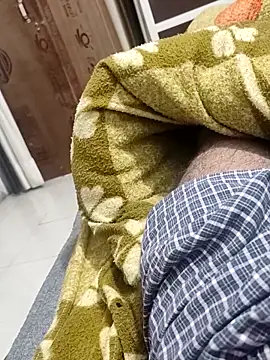 Snapshot of Hot_funky_boy chatting on 02/16/25, 10:32 Hot funky boy online show from 02/16/25, 10:32