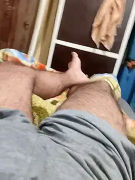 Snapshot of Hot_funky_boy chatting on 03/06/25, 06:59 Hot funky boy online show from 03/06/25, 06:59