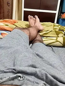 Snapshot of Hot_funky_boy chatting on 03/09/25, 05:06 Hot funky boy online show from 03/09/25, 05:06