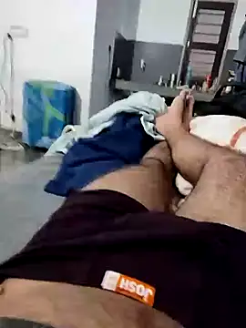 Snapshot of Hot_funky_boy chatting on 02/21/26, 01:01 Hot funky boy online show from 02/21/26, 01:01