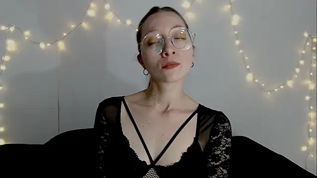 Snapshot of Carlin_Diaz chatting on 03/23/26, 10:36 Carlin Diaz online show from 03/23/26, 10:36