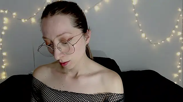 Snapshot of Carlin_Diaz chatting on 04/05/26, 10:40 Carlin Diaz online show from 04/05/26, 10:40