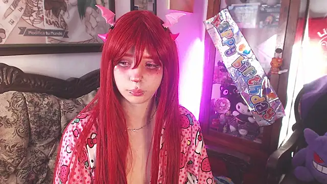 Snapshot of AriYokai chatting on 10/31/25, 09:49 AriYokai online show from 10/31/25, 09:49