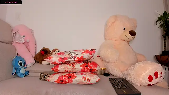 curly sweett1 online show from 05/15/26, 11:56