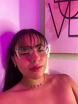 megan cl online show from 02/18/25, 03:31