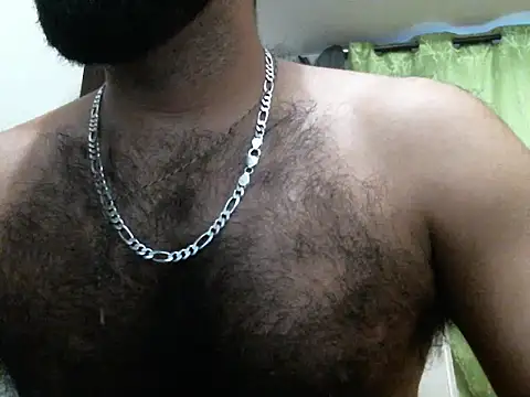 Snapshot of indianhairybull chatting on 10/09/25, 12:52 indianhairybull online show from 10/09/25, 12:52