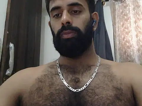 Snapshot of indianhairybull chatting on 06/04/26, 04:51 indianhairybull online show from 06/04/26, 04:51