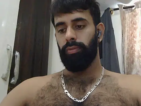 Snapshot of indianhairybull chatting on 06/22/26, 04:42 indianhairybull online show from 06/22/26, 04:42