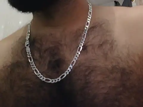 Snapshot of indianhairybull chatting on 07/18/26, 04:38 indianhairybull online show from 07/18/26, 04:38