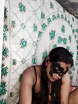 monekhan123 online show from 02/19/25, 07:39