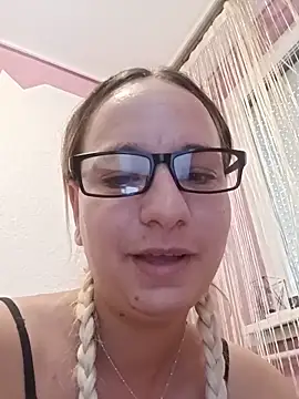 Mia RainX online show from 06/10/26, 01:43