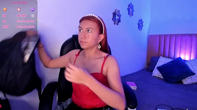 Snapshot of fer_angel_ chatting on 02/26/25, 12:47 fer angel  online show from 02/26/25, 12:47