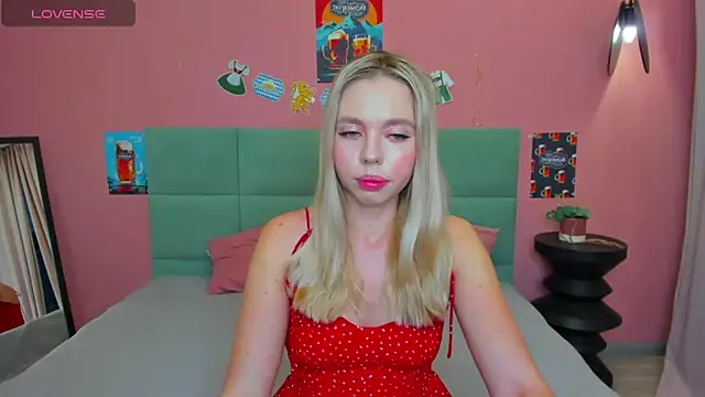 TessaAdorable online show from 09/23/25, 01:30