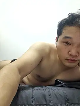 offwhite777 online show from 11/12/25, 01:55