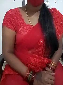 Snapshot of Tamil_Meera12 chatting on 02/15/25, 11:17 Tamil Meera12 online show from 02/15/25, 11:17