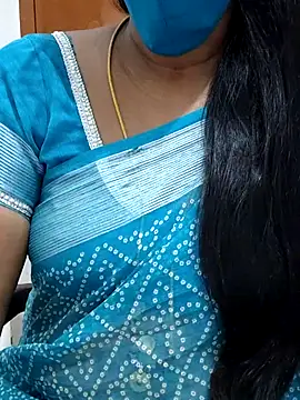 Snapshot of Tamil_Meera12 chatting on 03/21/25, 05:23 Tamil Meera12 online show from 03/21/25, 05:23